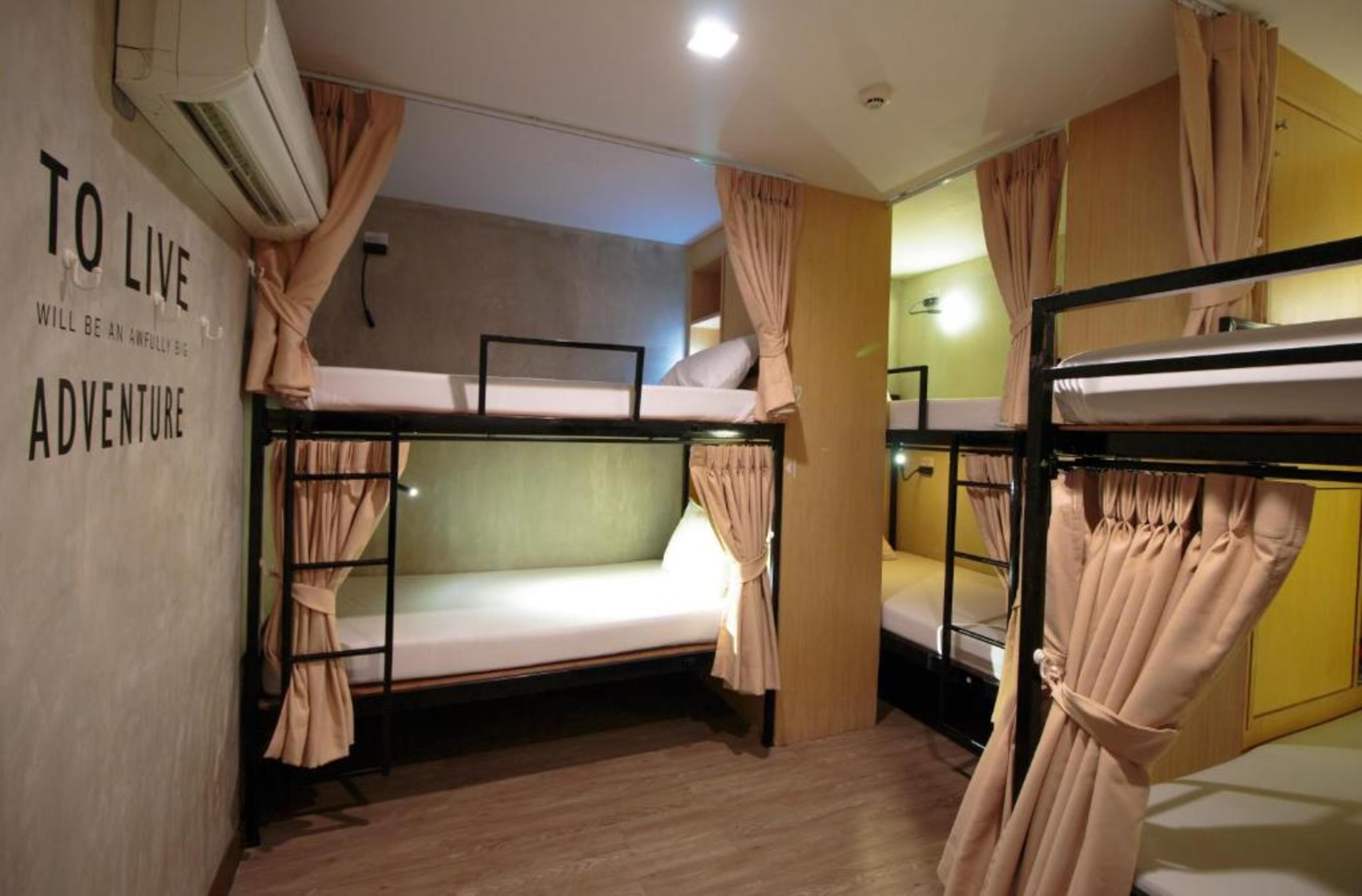 בנגקוק Cazz Hostel מראה חיצוני תמונה